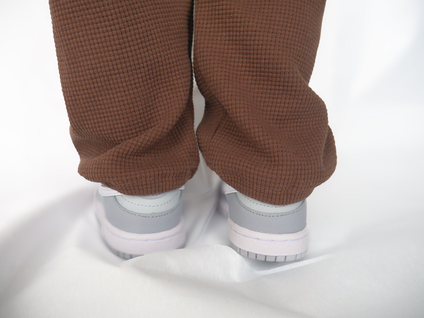 Island Check Pants (Brown)